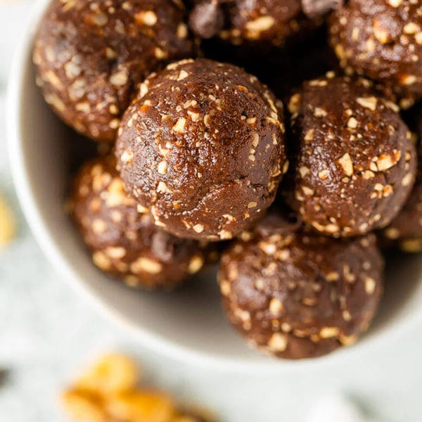 Chocolate Nut Energy Balls
