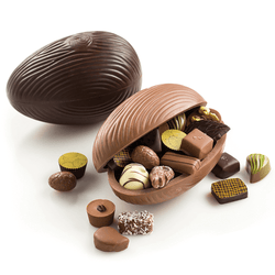 Easter Egg, medium, filled with 22 assorted chocolates
